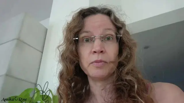 Die Lehrerin erklärt