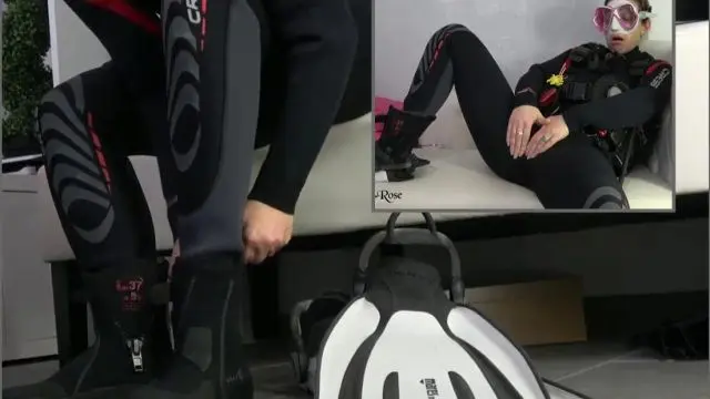 In meiner Taucherausrüstung gewichst