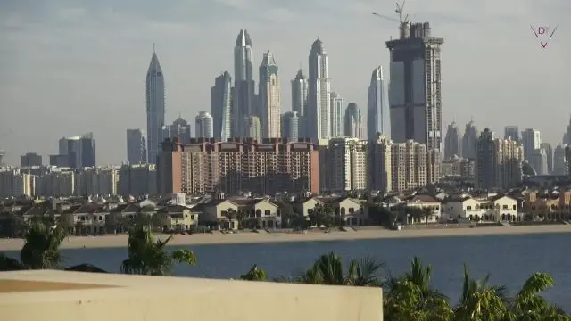 POV Creampie Quickie in Dubai