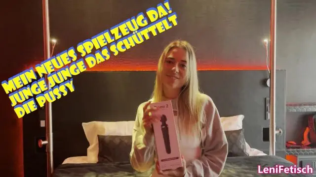 MEIN NEUES SPIELZEUG DA! JUNGE JUNGE DAS SCHÜTTELT DIE PUSSY