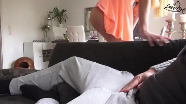 ANALFEE- SCHWÄNZE GEHÖREN IN DEN ARSCH!