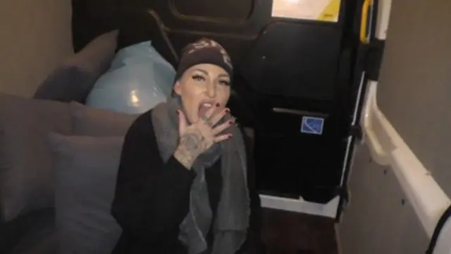 Dreist im Transporter abgefickt