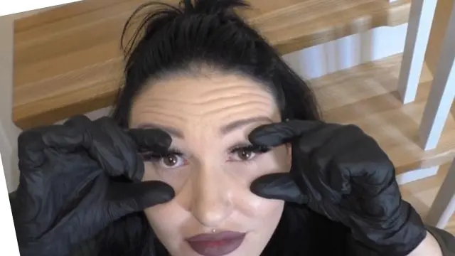 Sperma voll in die Augen!