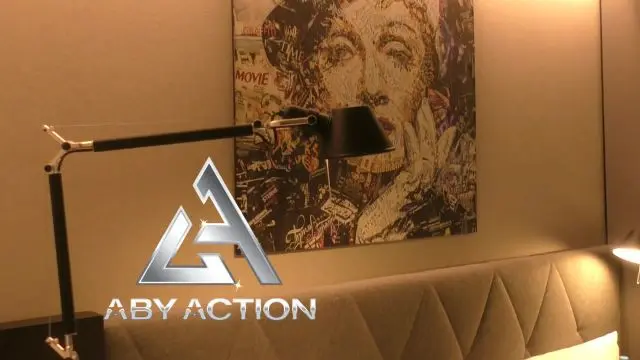 Heimlich beim Pussy Rasieren gefilmt