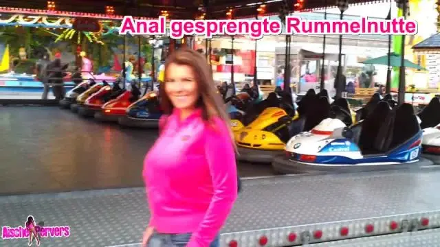 Anal gesprengte Rummelnutte