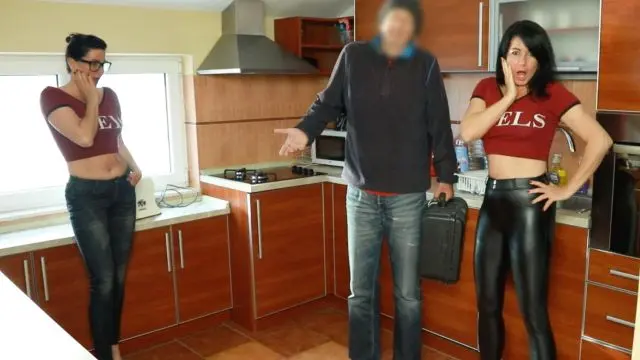 HANDWERKER MIT UNSEREN ENGEN FICK- ÄRSCHEN BEZAHLT