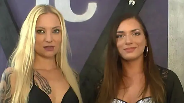 AO GANGBANG SCHLAMMSCHIEBEN MIT 2 NYMPHOMANINNEN