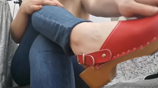 Wichsanleitung in Clogs