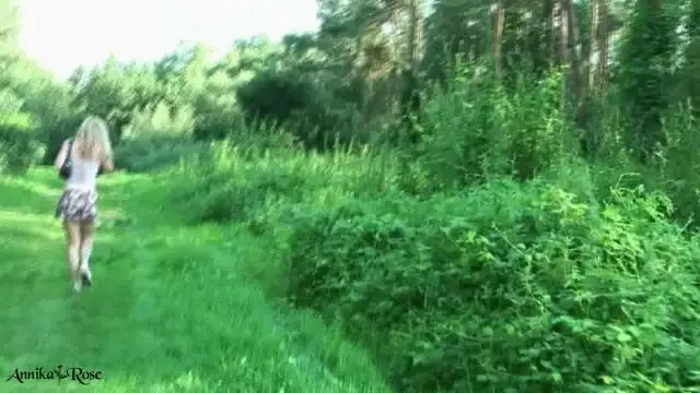 Flucht vor Paparazzi und Spanner