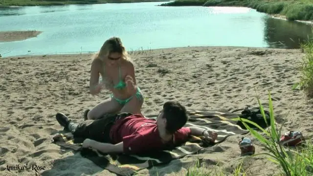 Outdoor am Strand ein Blowjob gegeben!