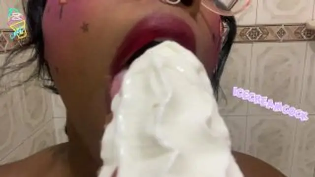 Arschcreme, Schwanzeis in meinem Badezimmer😝🍧👅