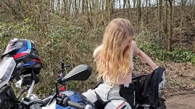 1 Jahr Amateurin Special