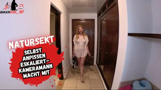 Selbstanpissen Eskaliert! Kameramann macht mit!