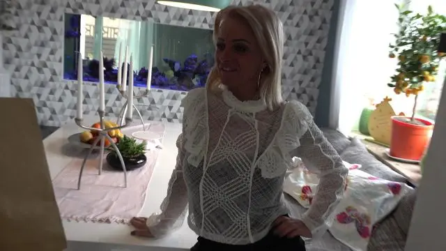 User bringt Geschenk zur Anprobe vorbei!