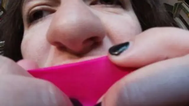 Bälle aus einem geplatzten Ballon