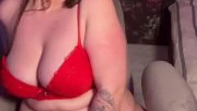 Geile Fotzenspiele auf meinem neuen Sessel 💦💦💦🔥🥵