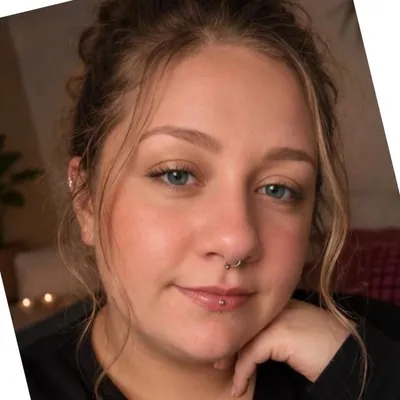 CurvyMelissa