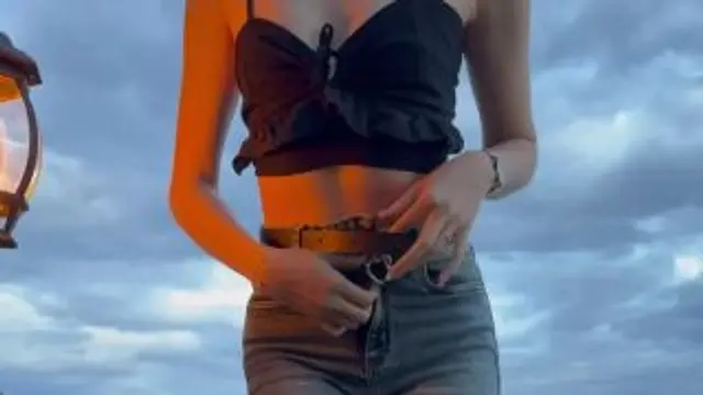 Outdoor anal plug! / Analplug für draußen!