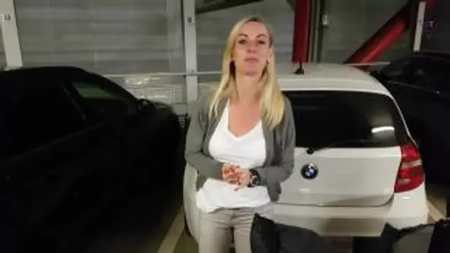 Public gepisst im Parkhaus