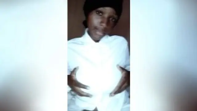 Lini's Sexy Ebony Temptation - Ein kleiner privater Einblick