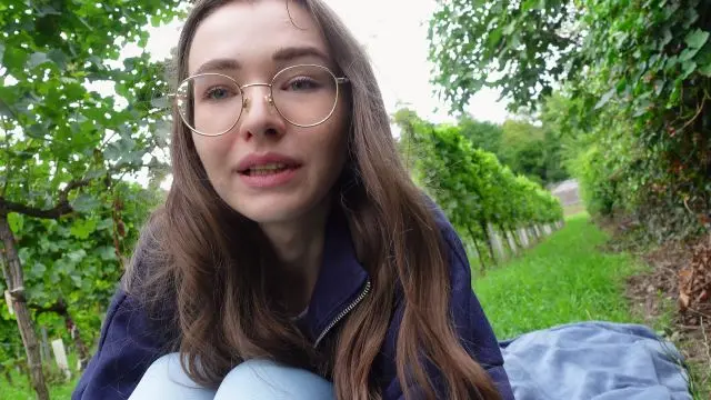 OUTDOOR SQUIRT CHALLANGE! Mein Schmetterling befruchtet die