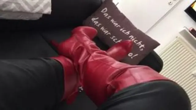 Schwarz und Rot - Leder Leder Leder