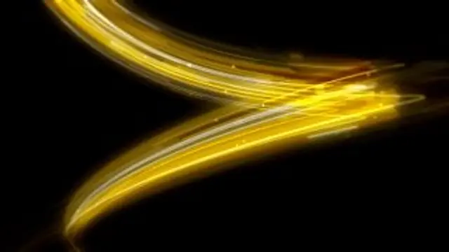 GEIL BEIM FINGERFICK IM BETT GESQUIRTET