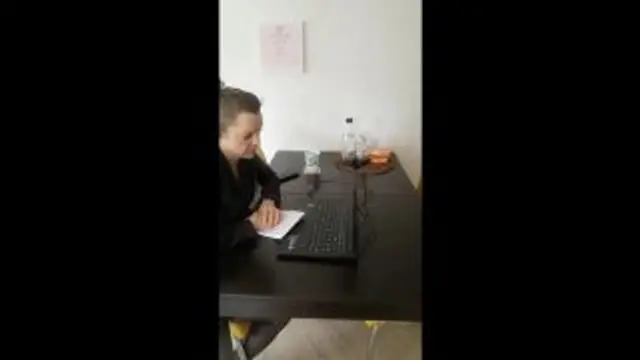 Nach dem Meeting, den Chef bei Skype verführt...