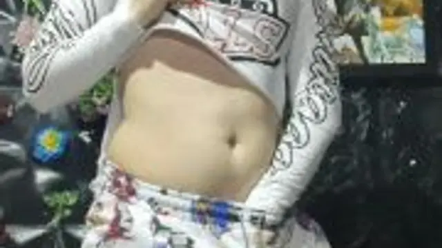 Beim Pinkeln spritzt großes Sperma ab