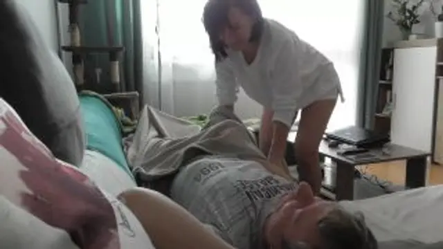 Was wird es zum Frühstück geben? FACESITTING meiner Fotze!!!