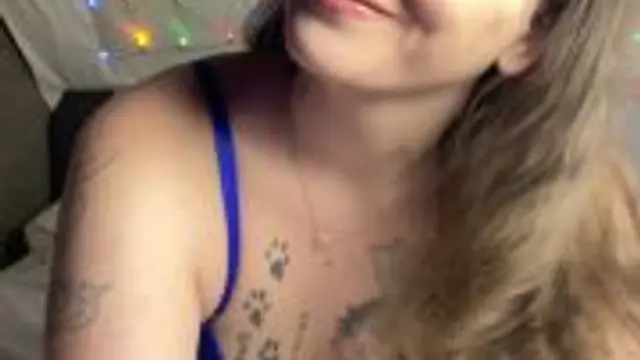 Steht mir Blau ? Was meinst du ?