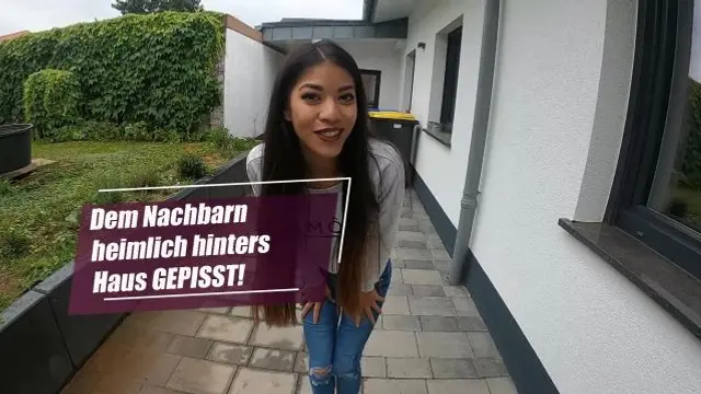 Dem Nachbarn heimlich hinters Haus GEPISST