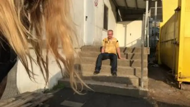 Grandioser NACKT-Fick !!! Public Parkplatz.