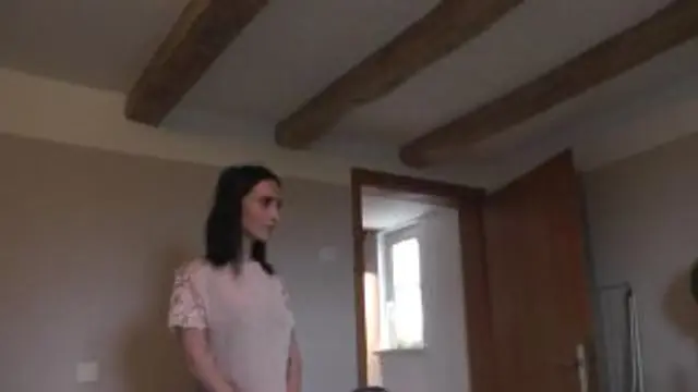 Reitschülerin kriegt nasses Höschen in Reitsocken