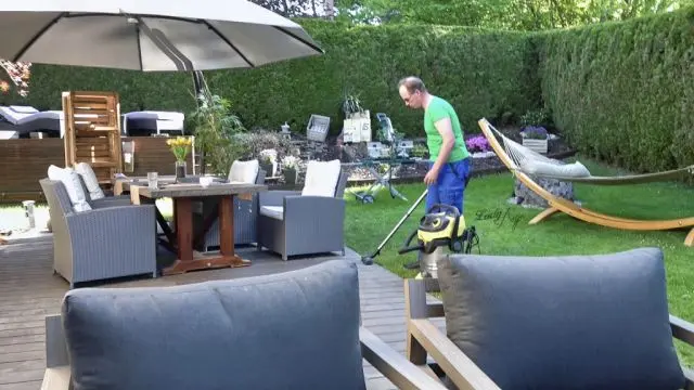 Premiere! Als 24/7 Sklave bei der Herrin