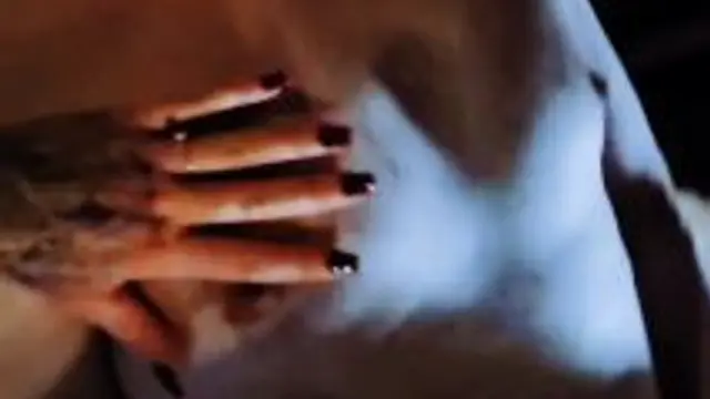 Willenlosen Sklaven den Arsch zerfickt