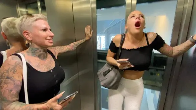 FERNGESTEUERT durch die City | Per App zum DAUER ORGASMUS