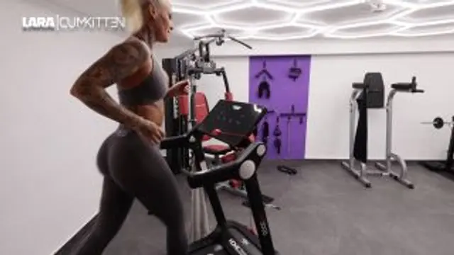 FICK MICH IM GYM | Orgasmus Workout mit der BUBBLE BUTT MILF
