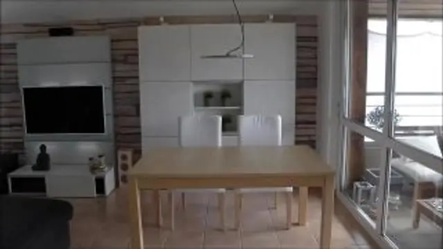 In Leggings und High Heels pissen