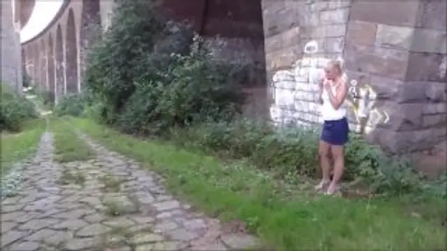 Melone vs. Sperma - Was schmeckt geiler? | Quickei mit Facial