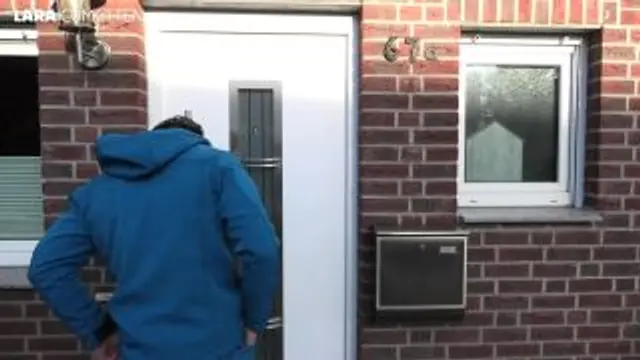 STIEFEL SCHLAMPE | Handwerker zum FICKEN bestellt