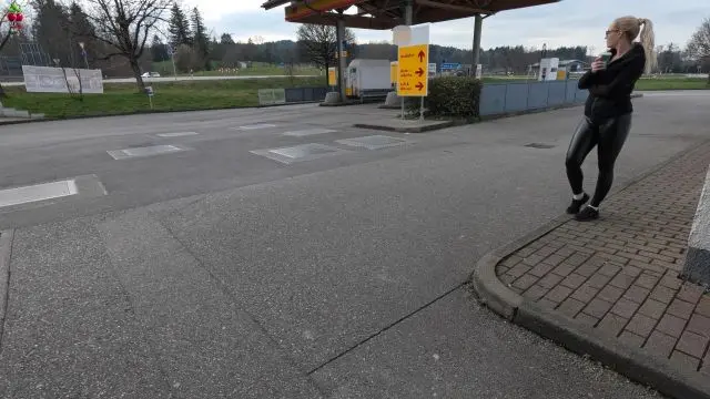 AO-FICK an der Autobahn | XXL SPERMA Ladung statt Kaffee