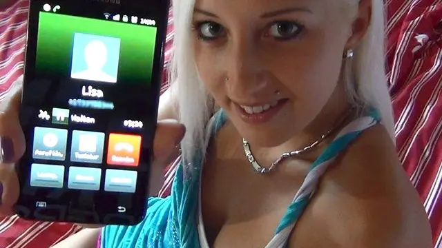 Krass! Creampie mit Freundin am Telefon!!