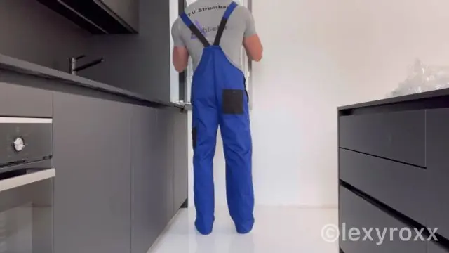 Krankes Geheimnis - Papas besten Freund gefickt