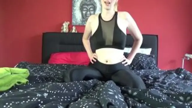 Fotzenknecht***Wichs wie ich es dir befehle