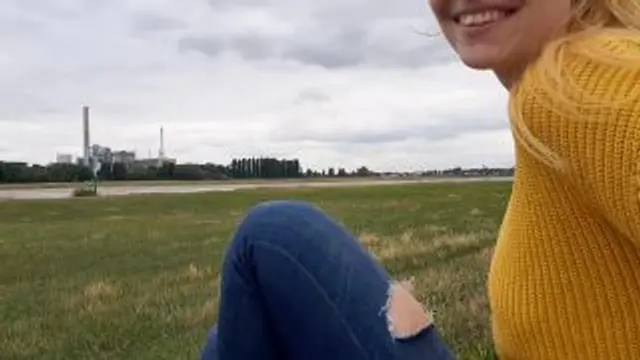 Öffentlicher Handjob am Rhein+XXXL Cumshot