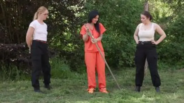 outdoor humiliation for prisoner