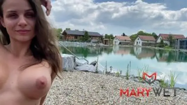 DIREKT AM SEE ABGEWICHST!