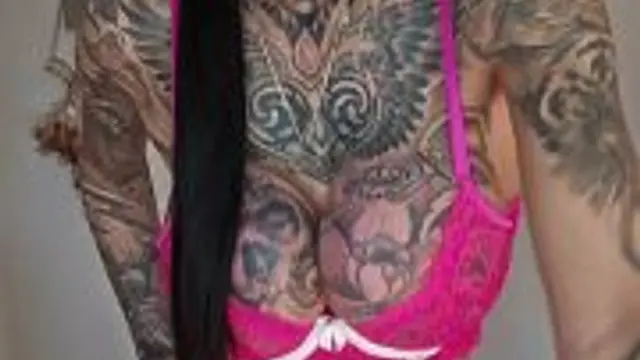 Do you Like my pink dress ?