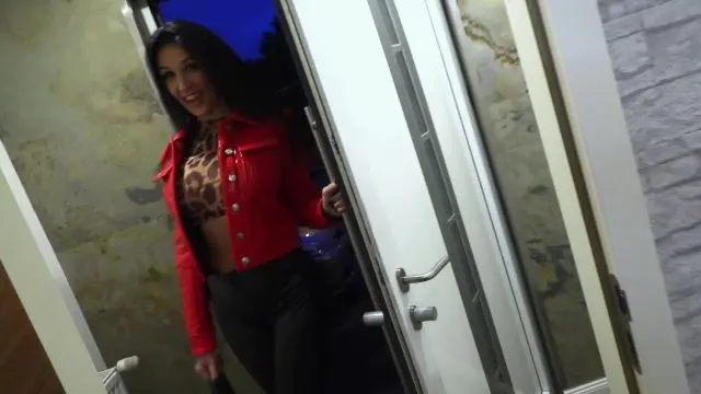 Hausbesuch | Hier kommt die Hobbyhure zu dir nach Hause